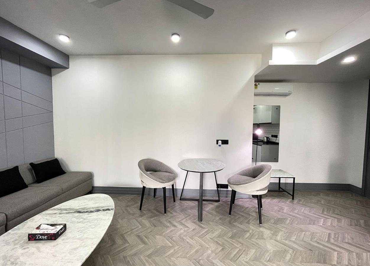 Bedchambers Serviced Apartments, Mg Road グルガウン エクステリア 写真