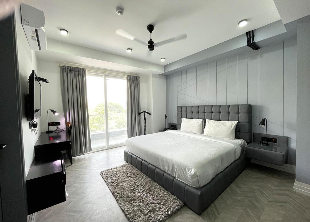 Bedchambers Serviced Apartments, Mg Road グルガウン エクステリア 写真