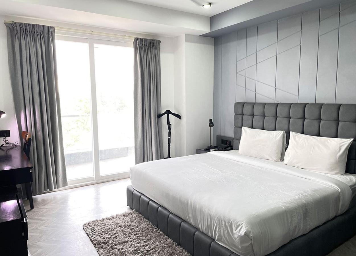Bedchambers Serviced Apartments, Mg Road グルガウン エクステリア 写真