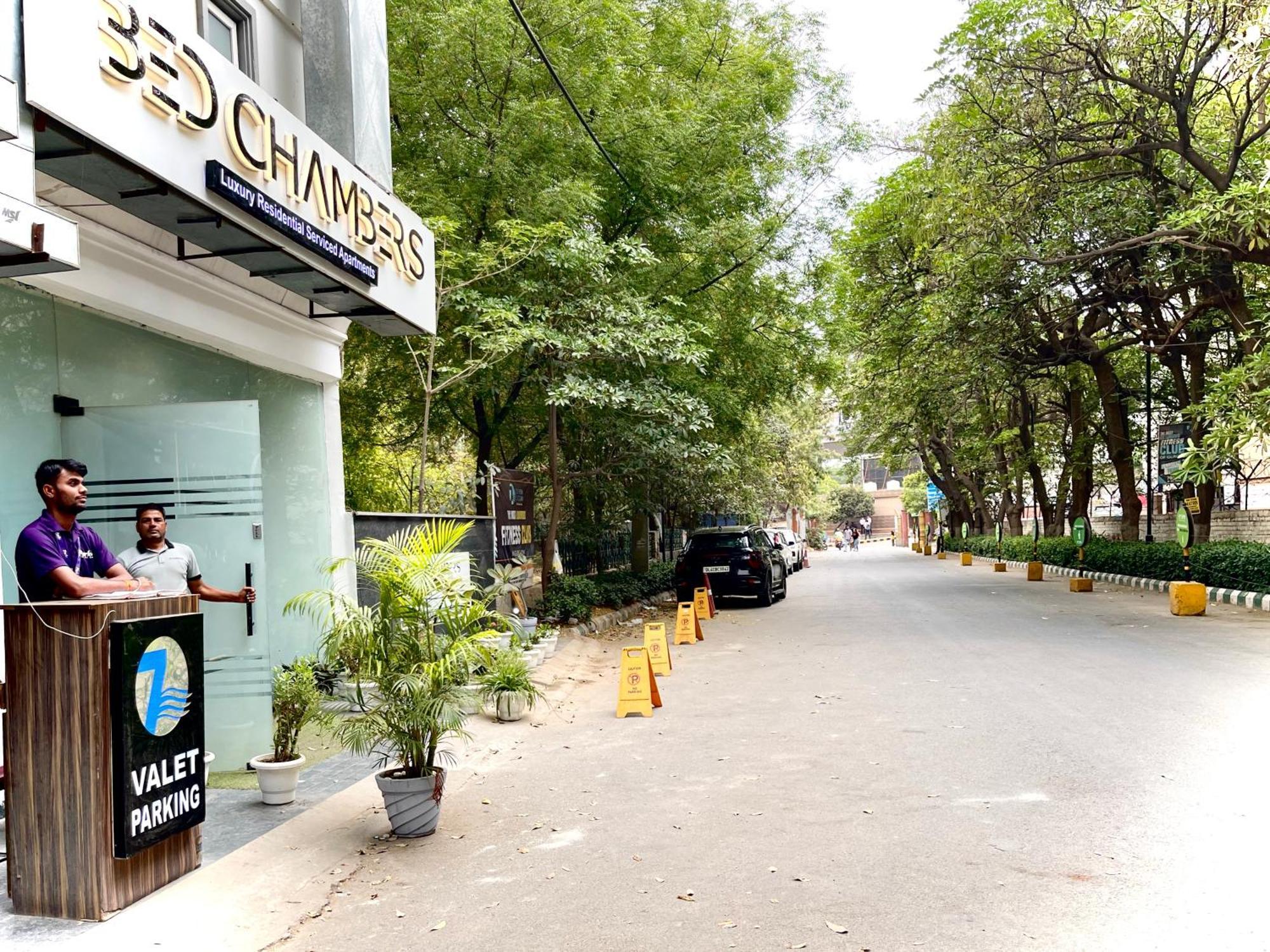 Bedchambers Serviced Apartments, Mg Road グルガウン エクステリア 写真